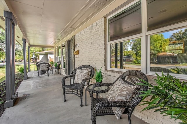 view of patio / terrace with covered porch