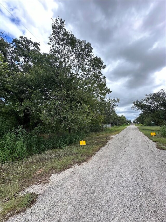 304 W Wharton St, Calvert, TX 77837