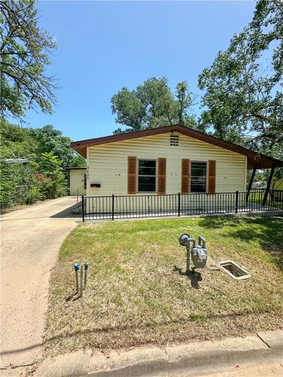 2405 Staunton Dr, Bryan, TX 77803 - photo 1