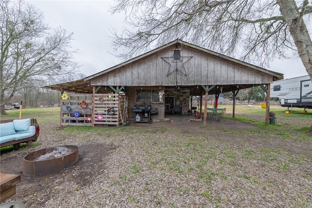 view of outbuilding