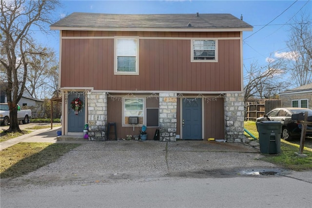 view of front of house