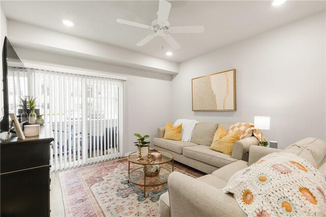 1326 Prairie Dr Unit 113, Bryan, TX 77803 - living area featuring a ceiling fan and recessed lighting
