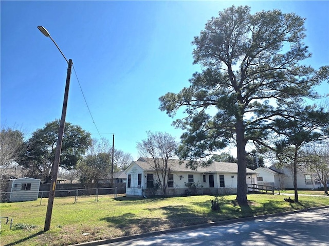 Listing photo 2 for 707 N Ave, Bryan TX 77802