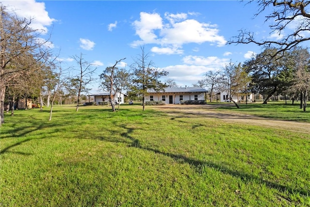 3520 Sykora Rd, Fayetteville, TX 78940 - view of yard
