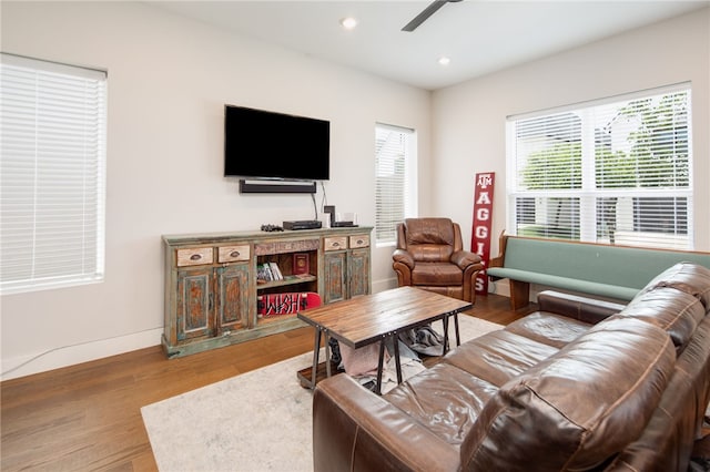 293 Estates Cir, College Station, TX 77840 - living area featuring a ceiling fan, wood finished floors, recessed lighting, and baseboards