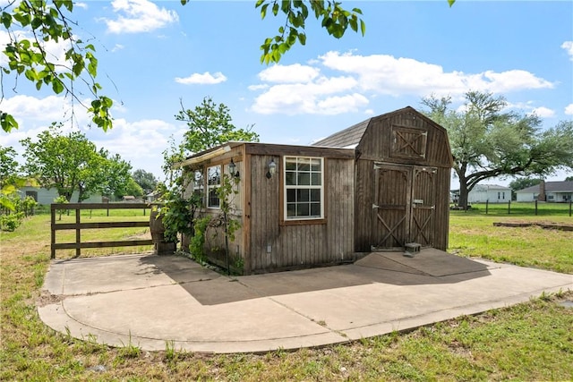 32287 Rochen Rd, Waller, TX 77484 - view of barn