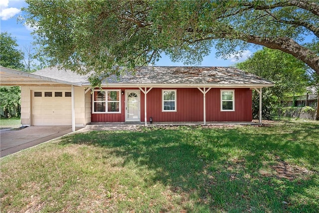 ranch-style home with fence, driveway, a front lawn, and a garage