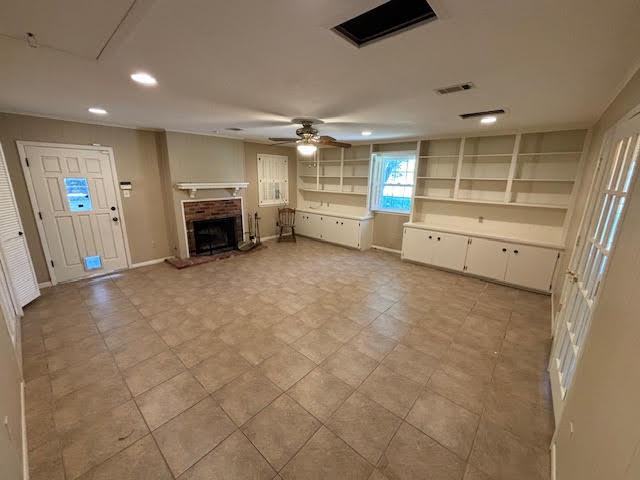 702 E Kezee St, Calvert, TX 77837 - photo 5