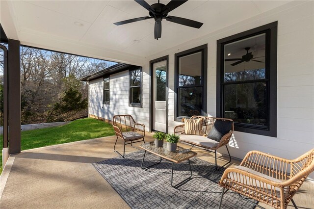 3223 Tamy Ln, Brenham, TX 77833 - view of patio featuring a ceiling fan