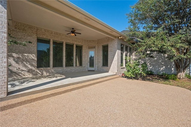 904 Plainfield Ct, College Station, TX 77845 - view of patio / terrace with a ceiling fan