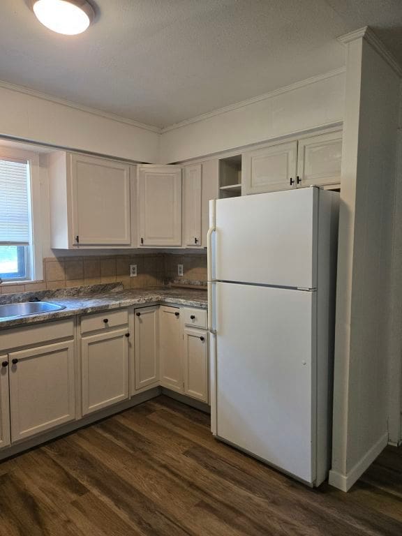 900 E 27th St, Bryan, TX 77803 - photo 9