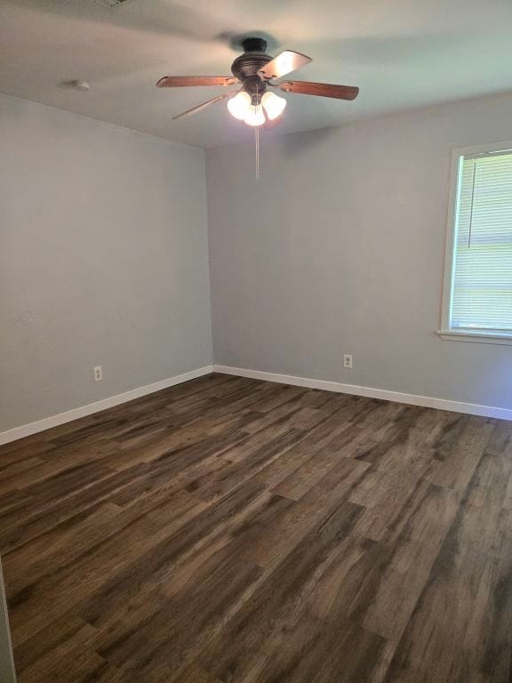 900 E 27th St, Bryan, TX 77803 - photo 24