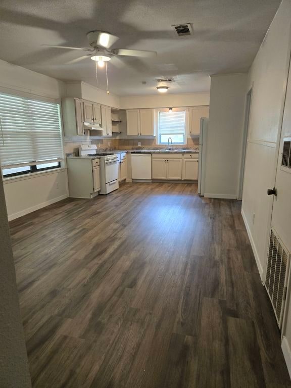 900 E 27th St, Bryan, TX 77803 - photo 6