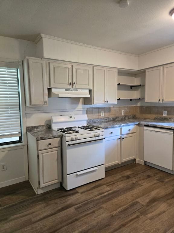 900 E 27th St, Bryan, TX 77803 - photo 8