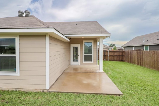 107 Meadow Lake Ct, Navasota, TX 77868 - entrance to property with a patio and roof with shingles