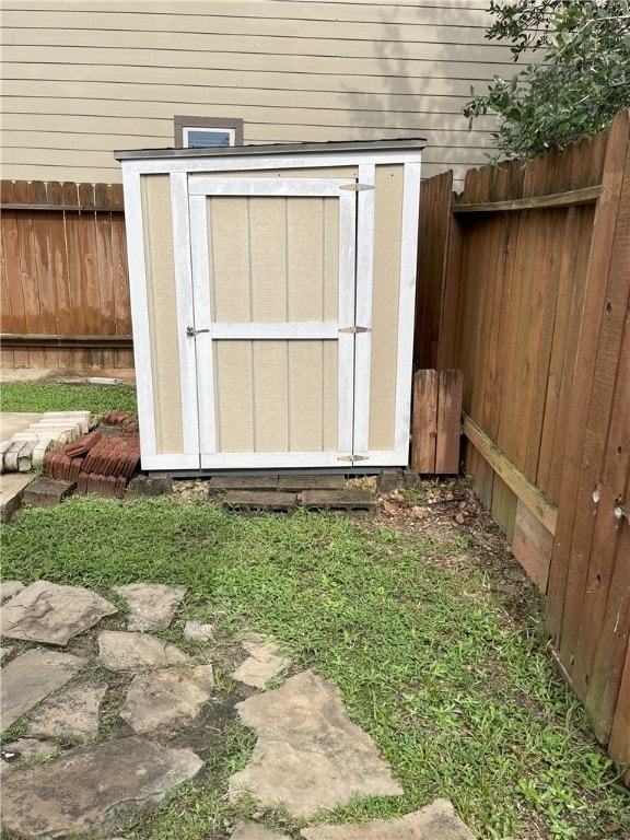 301 Pine Mist Ln, Conroe, TX 77304 - view of shed