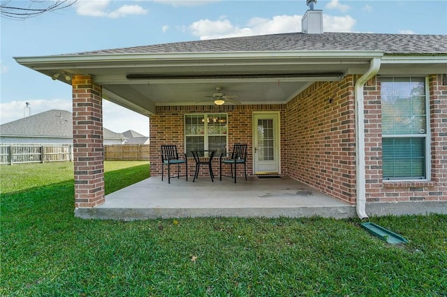 view of patio / terrace with ceiling fan