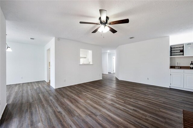 Listing photo 3 for 1305 W Villa Maria Rd Unit E201, Bryan TX 77801