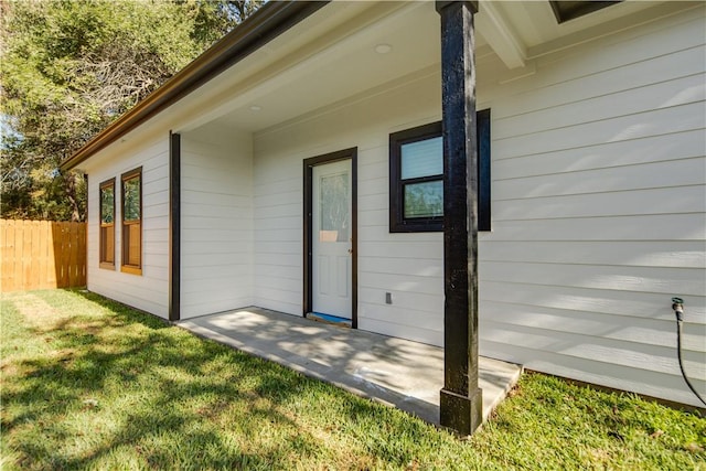 507 Brosig Ave, Navasota, TX 77868 - entrance to property with a patio