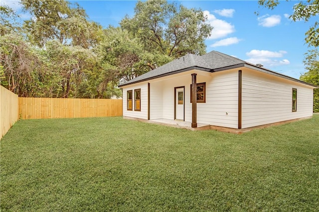 exterior space featuring a lawn