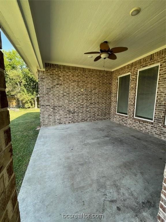 view of patio / terrace with ceiling fan