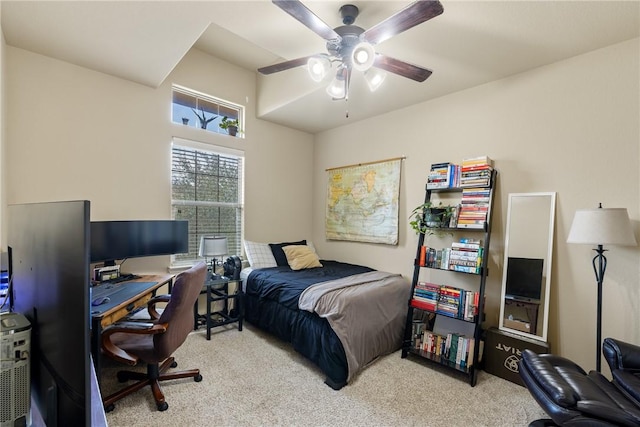 bedroom featuring carpet floors and a ceiling fan