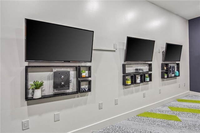 1725 Harvey Mitchell Pkwy, College Station, TX 77840 - detailed view of baseboards