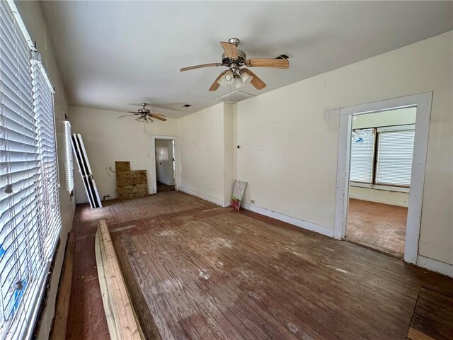 2110 E Hanna St, Calvert, TX 77837 - photo 35