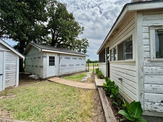 2110 E Hanna St, Calvert, TX 77837 - photo 25