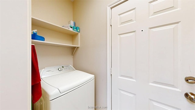 609 Townplace Dr, College Station, TX 77840 - laundry area featuring washer / dryer