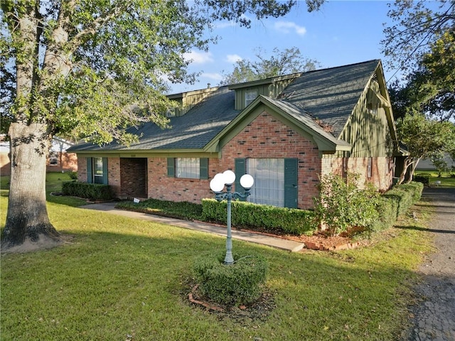 Listing photo 3 for 1102 E Main St, Madisonville TX 77864