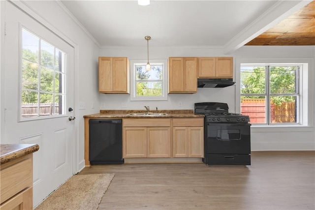 kitchen with under cabinet range hood, light wood-style floors, black appliances, and light brown cabinetry