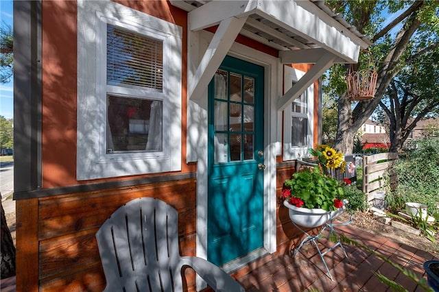 view of doorway to property