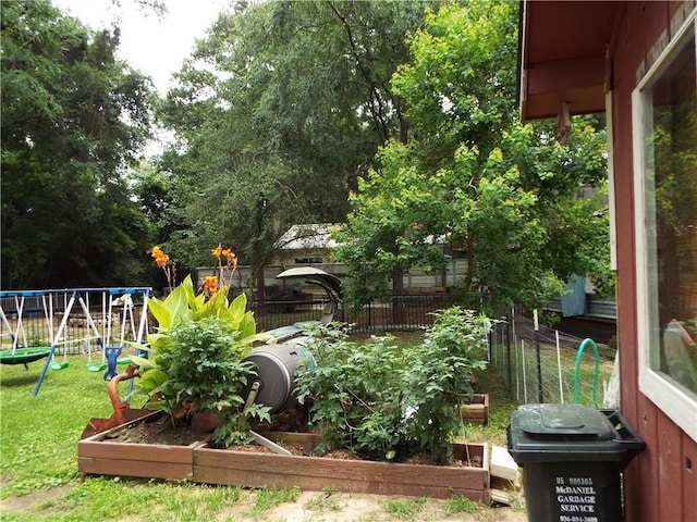 11941 W Hollyhill Dr, Plantersville, TX 77363 - photo 50