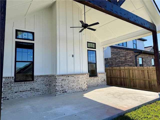 view of patio with ceiling fan