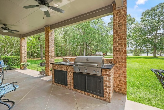 11376 Majestic Dr, Montgomery, TX 77356 - view of patio / terrace with a ceiling fan and area for grilling