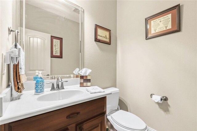 11376 Majestic Dr, Montgomery, TX 77356 - half bath with toilet and vanity