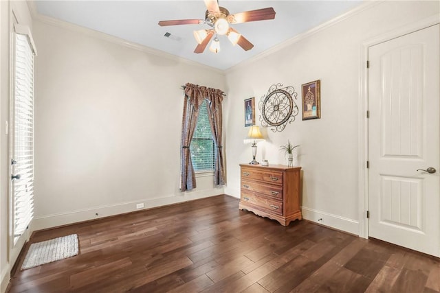 11376 Majestic Dr, Montgomery, TX 77356 - bedroom featuring wood finished floors, baseboards, crown molding, and a ceiling fan