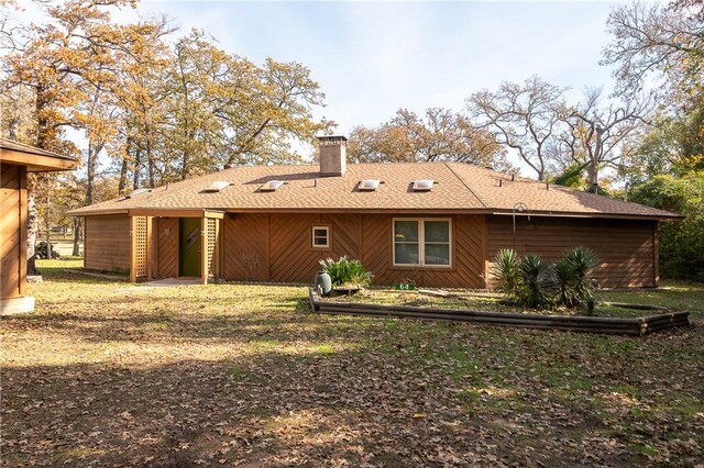 64 Golfview Dr, Hilltop Lakes, TX 77871 - photo 2