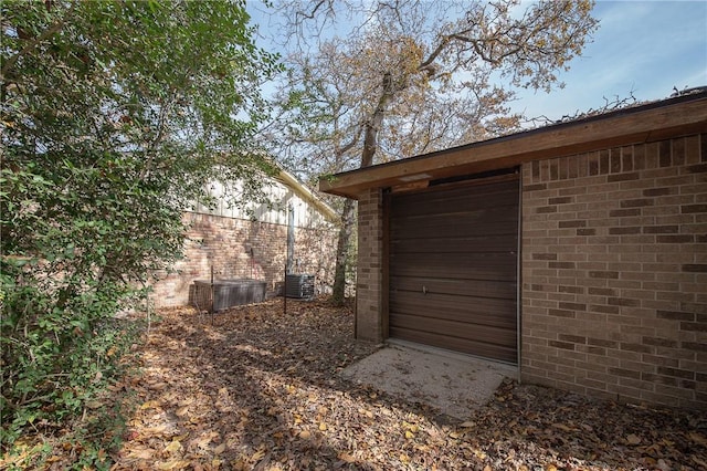 view of outbuilding with central AC