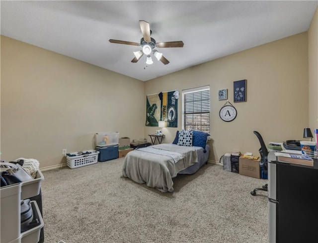 bedroom featuring carpet floors and ceiling fan