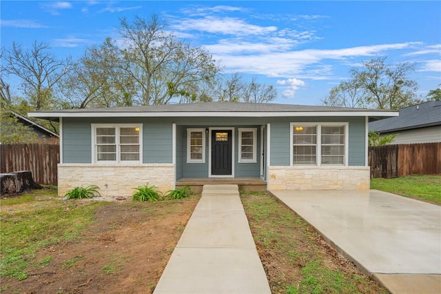 view of front of house with a porch