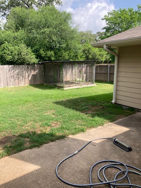 2704 Barronwood Dr, Bryan, TX 77807 - view of yard