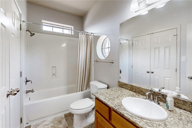 130 Forest Dr, College Station, TX 77840 - full bath with shower / bath combination with curtain, vanity, and toilet