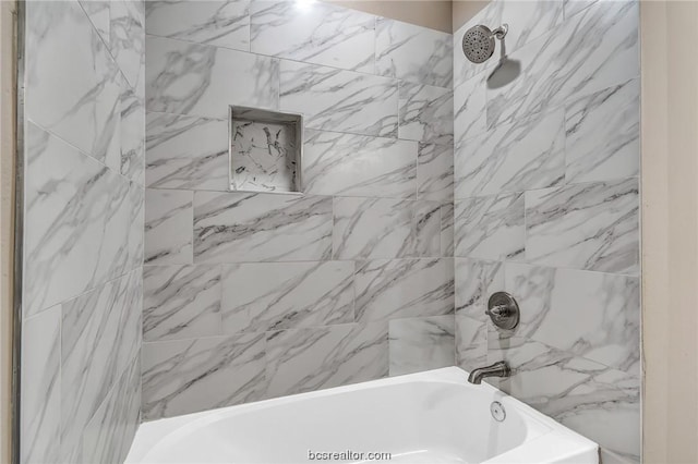 508 N O Neal St, Caldwell, TX 77836 - bathroom with tiled shower / bath combo