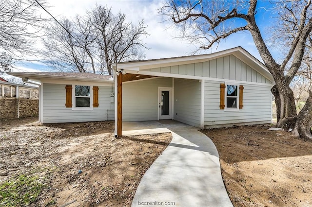 508 N O Neal St, Caldwell, TX 77836 - view of front facade