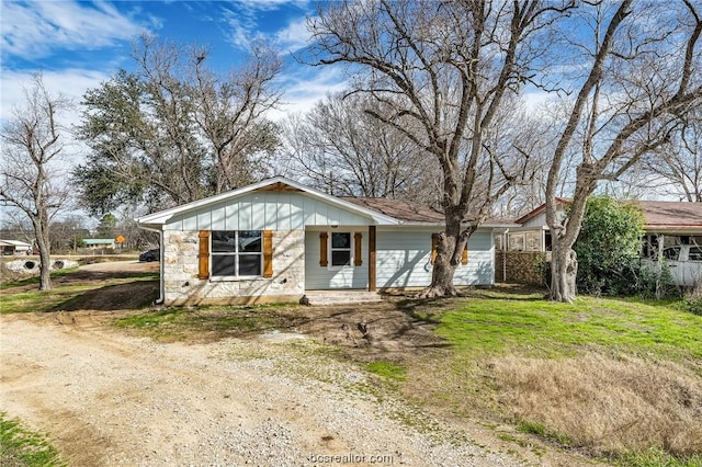 508 N O Neal St, Caldwell, TX 77836 - photo 2
