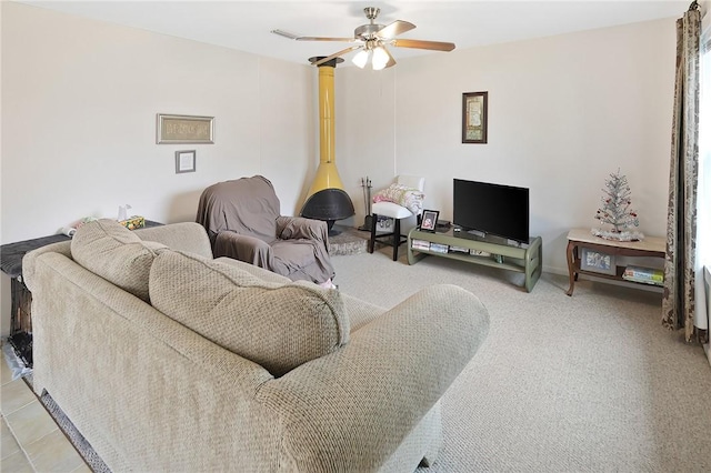 living area featuring ceiling fan