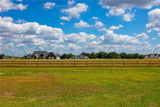 view of yard featuring a rural view