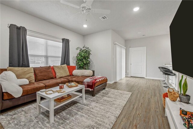 1326 Prairie Dr Unit 813, Bryan, TX 77803 - photo 2